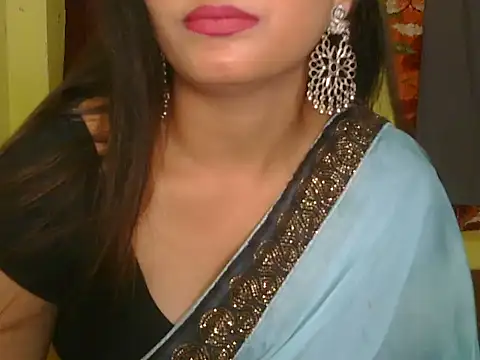 Snapshot of Model-Tanya chatting on March 21, 2025, 10:50 am Model-Tanya online show from March 21, 2025, 10:50 am