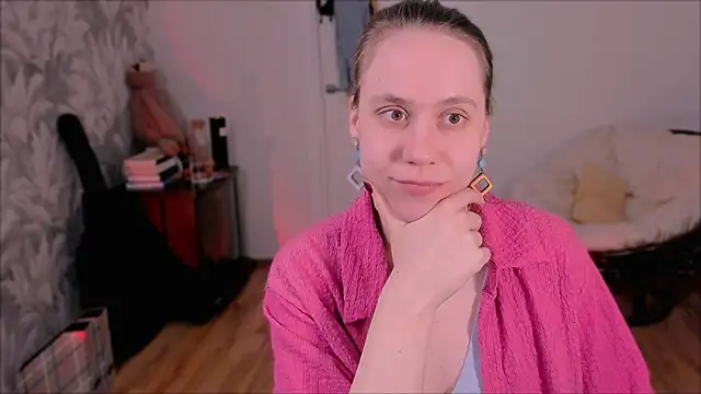 Snapshot of Malinax chatting on March 24, 2026, 1:22 pm Malinax online show from March 24, 2026, 1:22 pm