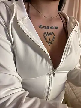 eva elifee online show from April 1, 2026, 2:46 am