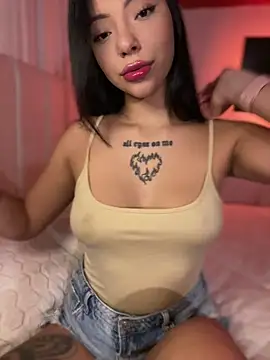 eva elifee online show from October 28, 2025, 12:00 am