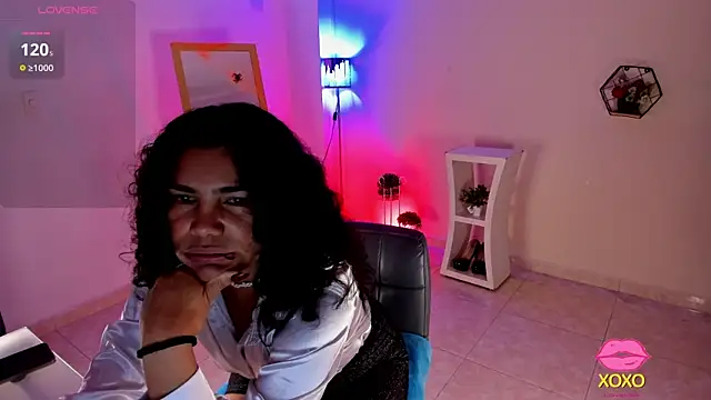 Snapshot of amelyaDreams chatting on November 10, 2025, 7:19 pm amelyaDreams online show from November 10, 2025, 7:19 pm