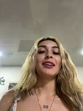 Snapshot of emma_oxford chatting on March 1, 2025, 2:48 am emma oxford online show from March 1, 2025, 2:48 am