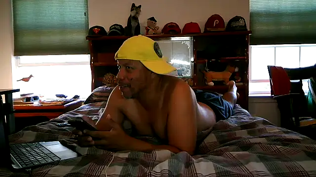 pimpdaddy4ever online show from November 2, 2025, 7:52 pm