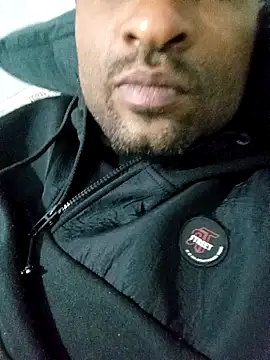 Beto0815 online show from March 26, 2026, 2:32 am