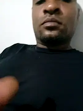 Beto0815 online show from February 23, 2026, 2:35 am