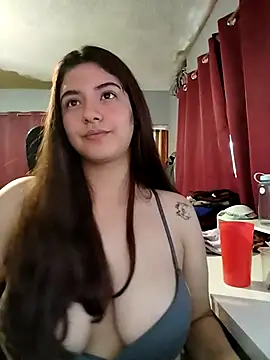 Carandrew online show from November 28, 2025, 4:07 pm