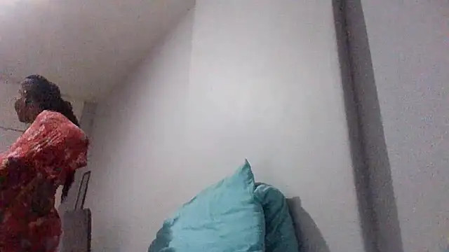 Snapshot of BabeAssXX chatting on December 18, 2025, 4:33 pm BabeAssXX online show from December 18, 2025, 4:33 pm