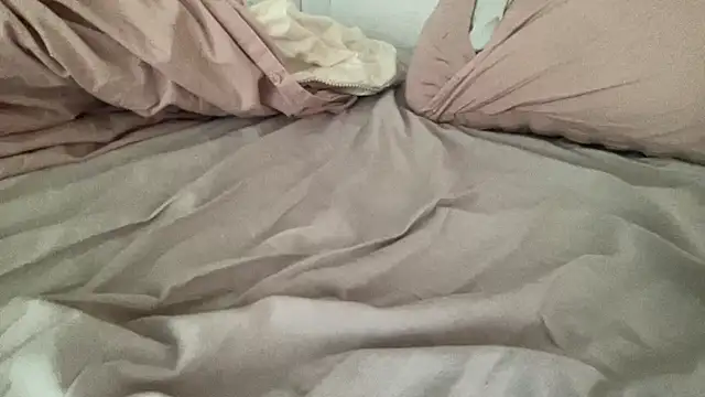 Snapshot of JohnBig89 chatting on March 1, 2026, 9:09 am JohnBig89 online show from March 1, 2026, 9:09 am