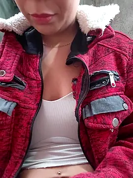 MariCeleste- online show from December 4, 2025, 11:09 am