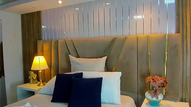 Snapshot of Vicky__skinny_ chatting on January 24, 2025, 11:37 am Vicky skinny online show from January 24, 2025, 11:37 am