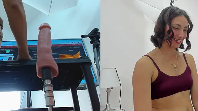 Snapshot of Vicky__skinny_ chatting on January 11, 2025, 11:45 am Vicky skinny online show from January 11, 2025, 11:45 am