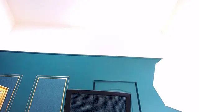 Snapshot of SerenaXMendez chatting on February 23, 2025, 1:21 pm SerenaXMendez online show from February 23, 2025, 1:21 pm