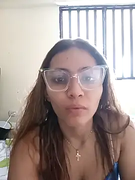 Snapshot of sofia_playful chatting on December 23, 2024, 6:26 pm sofia playful online show from December 23, 2024, 6:26 pm