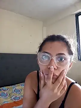 Snapshot of sofia_playful chatting on March 22, 2025, 1:52 pm sofia playful online show from March 22, 2025, 1:52 pm