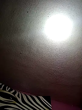 pineda1689 online show from February 18, 2025, 11:41 pm