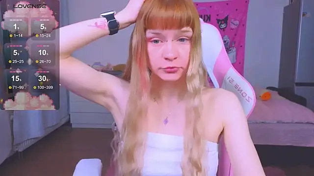 Snapshot of Milia_Parker chatting on November 2, 2025, 1:27 pm Milia Parker online show from November 2, 2025, 1:27 pm