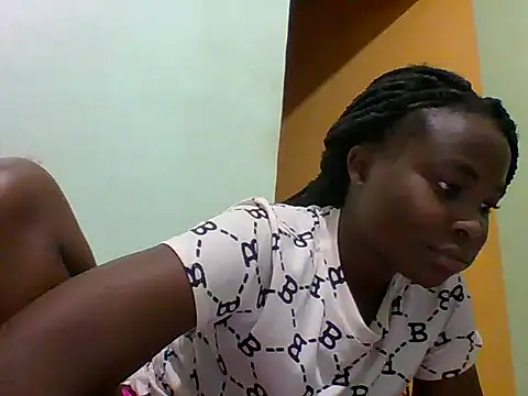 Snapshot of sexxyqueenn22 chatting on November 30, 2025, 4:19 pm sexxyqueenn22 online show from November 30, 2025, 4:19 pm