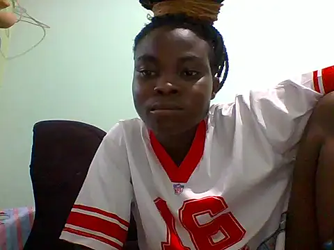 Snapshot of sexxyqueenn22 chatting on November 6, 2025, 10:58 pm sexxyqueenn22 online show from November 6, 2025, 10:58 pm