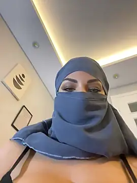 Amberonee31 online show from March 10, 2025, 7:07 pm