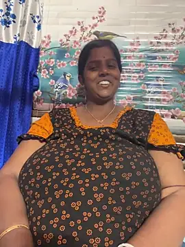 Beauty-queen online show from February 28, 2026, 1:44 pm