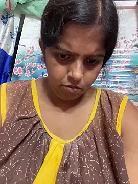 Beauty-queen online show from November 7, 2025, 11:26 am