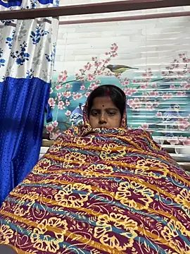 Beauty-queen online show from January 16, 2026, 1:48 pm