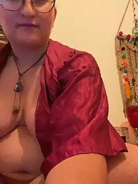 juicyrubies online show from January 24, 2025, 2:51 pm