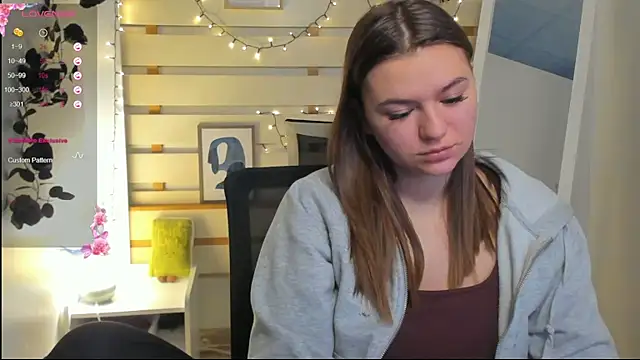 Snapshot of Josephine_Kiss chatting on March 6, 2026, 7:36 am Josephine Kiss online show from March 6, 2026, 7:36 am