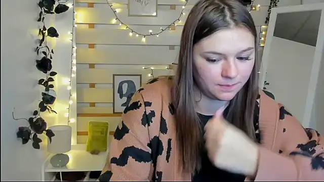 Snapshot of Josephine_Kiss chatting on March 18, 2026, 1:02 pm Josephine Kiss online show from March 18, 2026, 1:02 pm