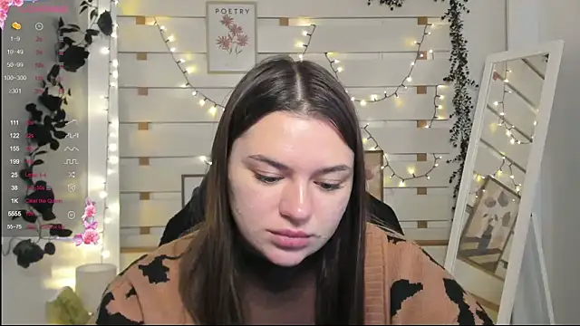 Josephine Kiss online show from January 12, 2026, 1:29 pm