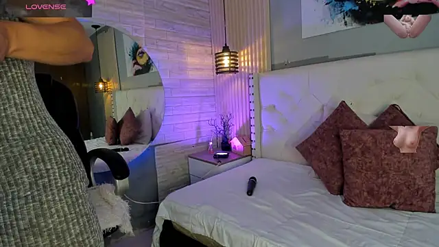 Snapshot of sussy__stone chatting on March 19, 2026, 12:05 pm sussy stone online show from March 19, 2026, 12:05 pm