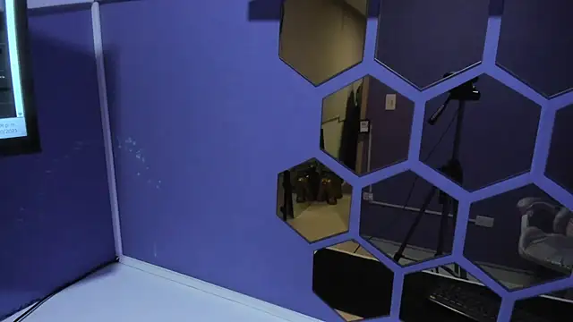 Snapshot of Danna_777_ chatting on October 4, 2025, 1:07 am Danna 777 online show from October 4, 2025, 1:07 am