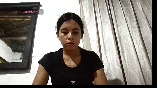 Snapshot of stefany_sexxx chatting on March 18, 2025, 2:08 am stefany sexxx online show from March 18, 2025, 2:08 am