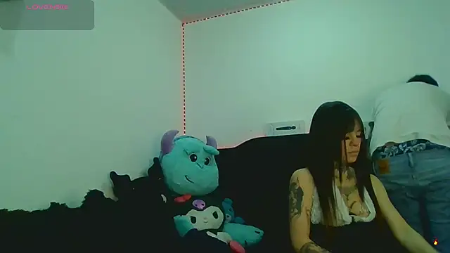 Tifanny Sweett online show from December 19, 2025, 3:32 am