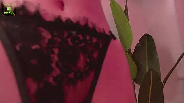 Snapshot of Whitney_Svonn chatting on February 9, 2025, 3:45 pm Whitney Svonn online show from February 9, 2025, 3:45 pm