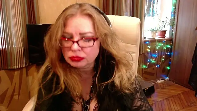 Miss Tress online show from May 25, 2026, 8:13 am