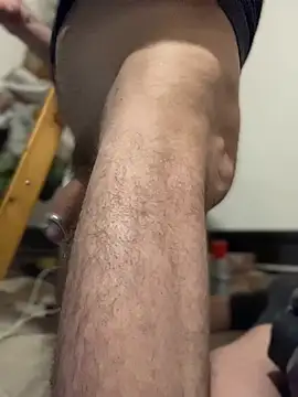 Snapshot of TweakyDude chatting on February 20, 2026, 8:27 am TweakyDude online show from February 20, 2026, 8:27 am