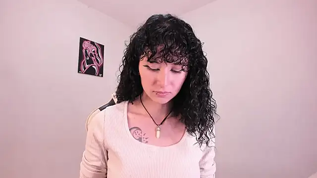 Snapshot of valent_27 chatting on December 21, 2025, 1:41 am valent 27 online show from December 21, 2025, 1:41 am