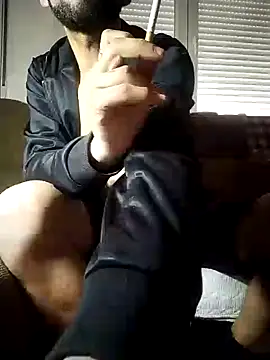 Snapshot of Jrrj2024 chatting on November 18, 2025, 12:08 pm Jrrj2024 online show from November 18, 2025, 12:08 pm