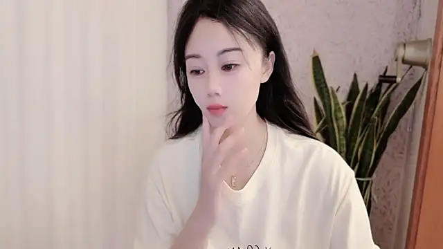 Snapshot of Y-Ou86 chatting on September 16, 2025, 2:18 pm Y-Ou86 online show from September 16, 2025, 2:18 pm
