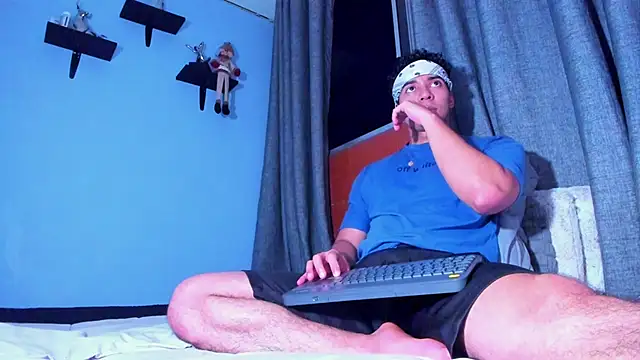 Stefann salvatoree online show from January 19, 2025, 4:12 am