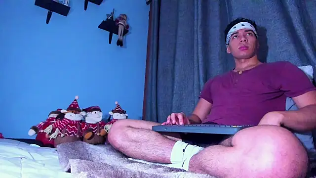 Stefann salvatoree online show from January 5, 2025, 1:13 am