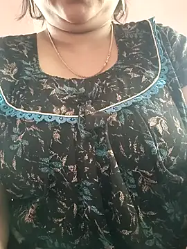 Snapshot of cuteyqueen chatting on January 8, 2026, 7:14 am cuteyqueen online show from January 8, 2026, 7:14 am