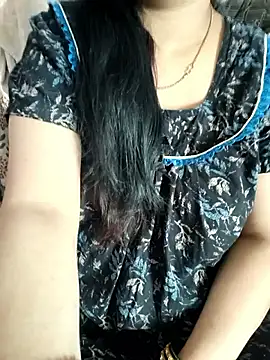 Snapshot of cuteyqueen chatting on February 20, 2026, 6:48 am cuteyqueen online show from February 20, 2026, 6:48 am