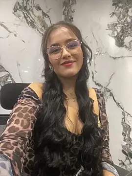 Snapshot of AbbyMillerrr chatting on September 27, 2025, 12:33 pm AbbyMillerrr online show from September 27, 2025, 12:33 pm