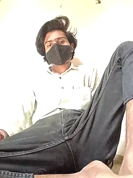 Yasha 14C Creator online show from November 8, 2025, 7:23 am