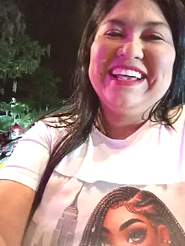 Snapshot of Marcela87 chatting on November 2, 2025, 11:43 pm Marcela87 online show from November 2, 2025, 11:43 pm