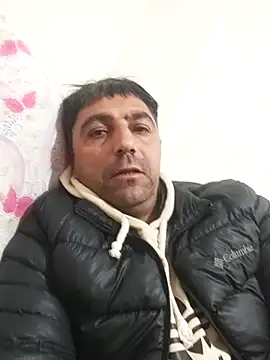 Muratcanik44 online show from February 9, 2026, 9:46 pm