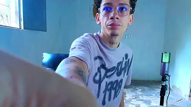 Snapshot of mateodeamjo chatting on February 14, 2026, 5:13 pm mateodeamjo online show from February 14, 2026, 5:13 pm