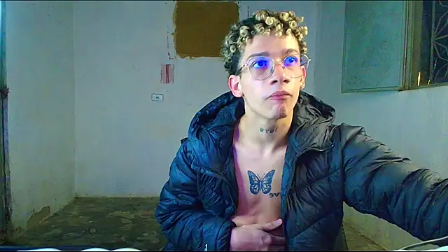 Snapshot of mateodeamjo chatting on January 16, 2026, 7:12 am mateodeamjo online show from January 16, 2026, 7:12 am